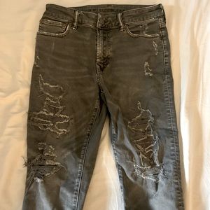 American eagle distressed jeans